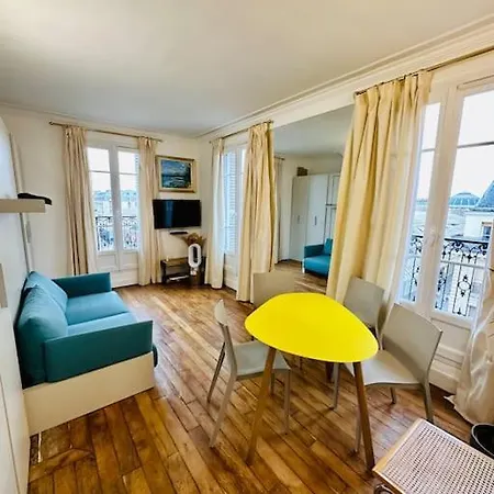 Lescostreet-vue Tour Eiffel, Balcon Filant, Hyper-centre