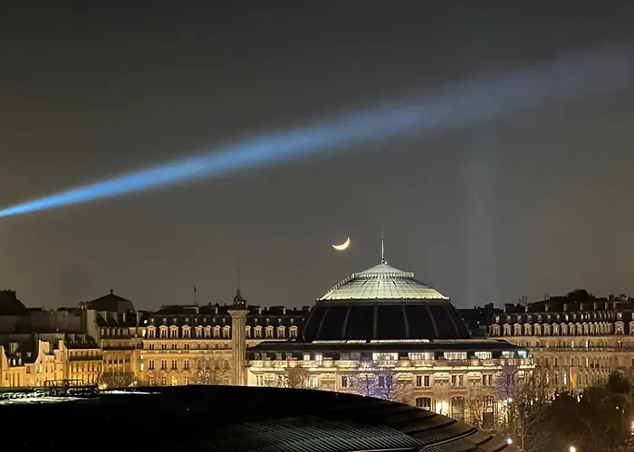 « lescostreet » Les Halles : Vue Tour Eiffel Paris